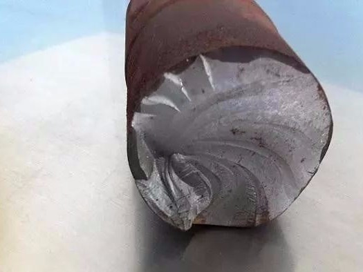 含碳量高的钢材为什么容易断裂